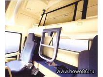 Интерьер кабины тягача HOWO A7